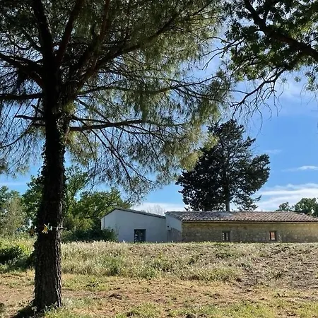Jolie Maison Au Bord Du Petit Rhone - Le Mazet