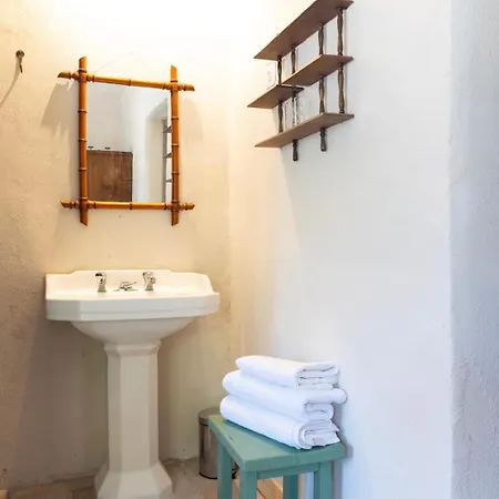 Jolie Maison Au Bord Du Petit Rhone - Le Mazet *